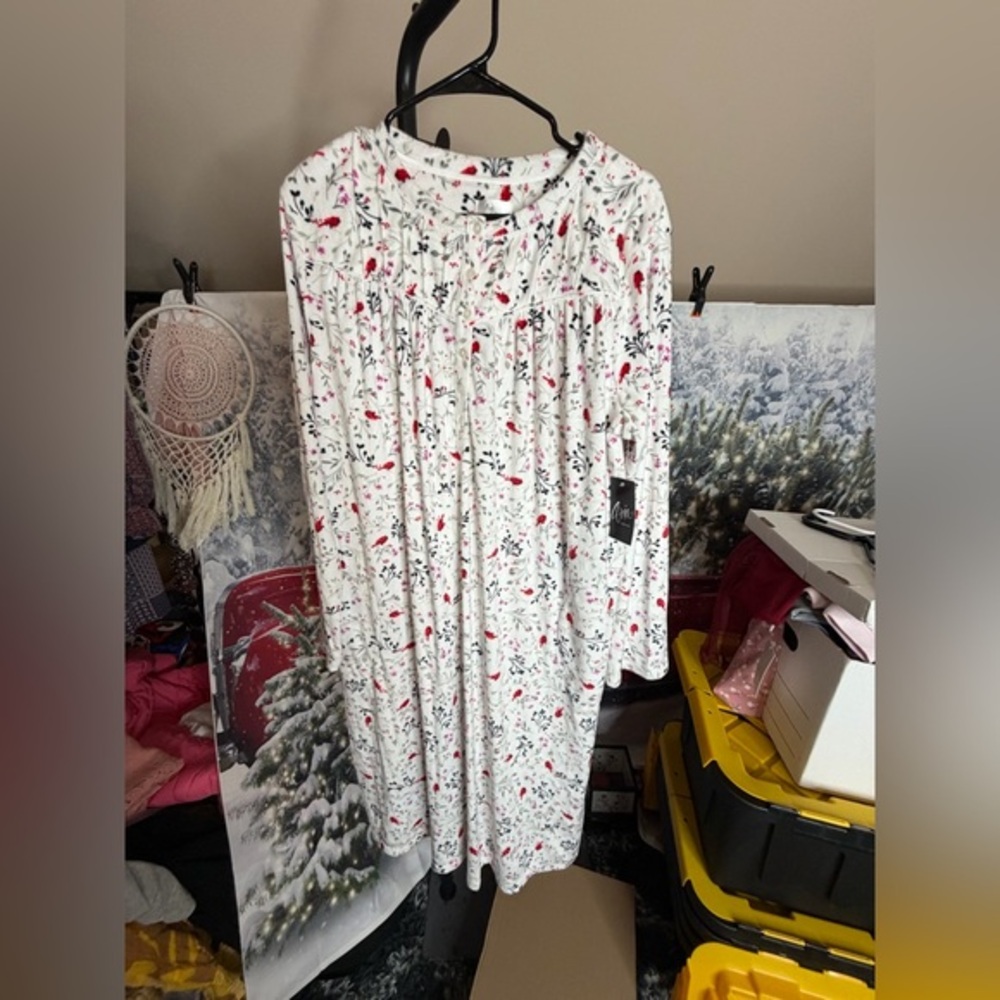 Red Cardinal Nightgown by Aria Soft Flannel NWT Size XL 16-18